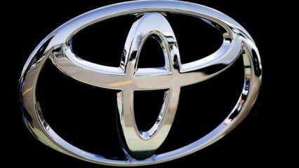 Toyota 7 modelli yeni hafif ticari aracını tanıttı