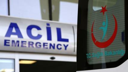 Aile vahşeti: Babasını öldürdü, annesini yaraladı!