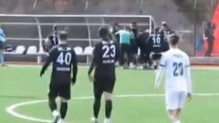 Amatör'de kramponsuz atılan müthiş gol! Sosyal medyada yeniden gündem oldu