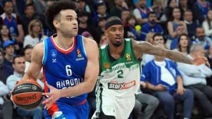 Anadolu Efes'e Ergin Ataman çelmesi