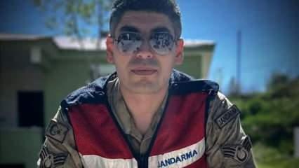 Astsubayın acı sonu! Halı sahada hayatını kaybetti!