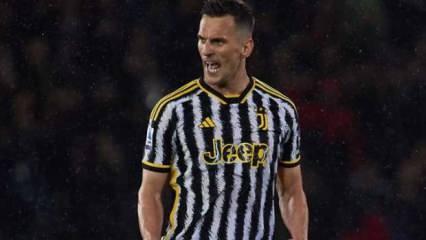 Juventus, Arkadiusz Milik'i bırakmadı! 2 yıllık imza