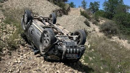 Mardin'de bir otomobil yamaçtan düştü!