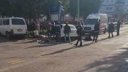 Minibüs ile otomobil çarpıştı: 3'ü ağır, 9 yaralı