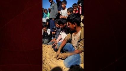 Gazze'deki şehit arkadaşlarına gözyaşları içinde veda ettiler!