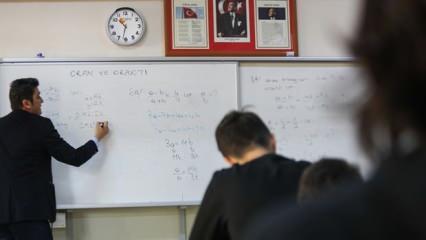 Öğretmenlerin yer değiştirme başvuruları haftaya başlıyor