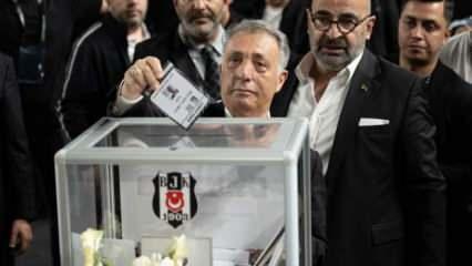 Ahmet Nur Çebi: "Çok yanlış şeyler oldu"