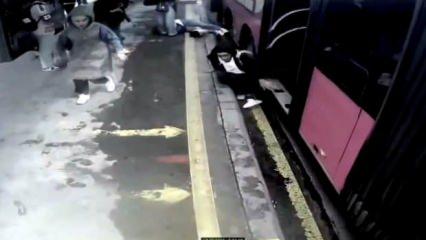 Metrobüs faciasının yeni görüntüleri ortaya çıktı! Kaza anı kamerada