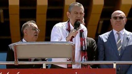 Özgür Özel'den Sırrı Süreyya Önder’in ruhuna alkış! 