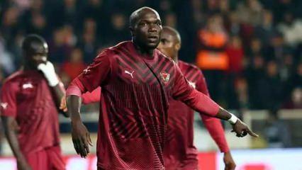 Takımı küme düşmüştü! Bitime 4 hafta kala Aboubakar sürprizi