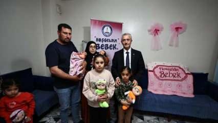 Şahinbey Belediyesi 190 bin bebeği evinde ziyaret etti
