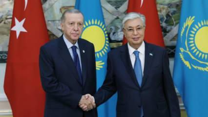 Başkan Erdoğan, Tokayev ile görüştü
