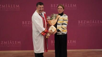 Bezmiâlem Vakıf Üniversitesi’nde rektörlük devir teslim töreni