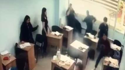 Kursta kan donduran hadise: Sınıfa girip öğrenciye bıçak ve sopayla saldırdı