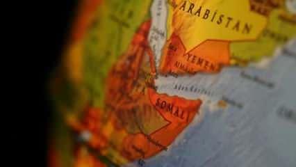 Askeri üs yakınında kırmızı alarm! Somali'de intihar saldırısı!