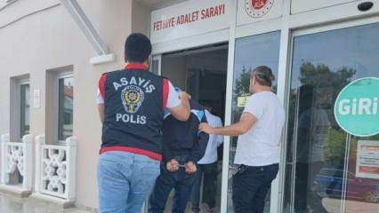 AK Parti İlçe Başkanlığı'na taşlı saldıran şahıs tutuklandı!