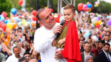 Binlerce kişi Ali Asaf için buluştu, gökyüzüne balon uçurdu