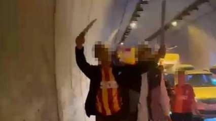 Döner bıçağıyla şampiyonluk kutlayan şahıslar serbest