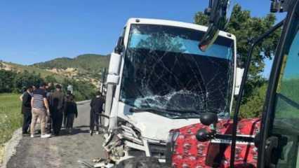 Tunceli’de öğrenci servisi kaza yaptı: 8 öğrenci yaralandı