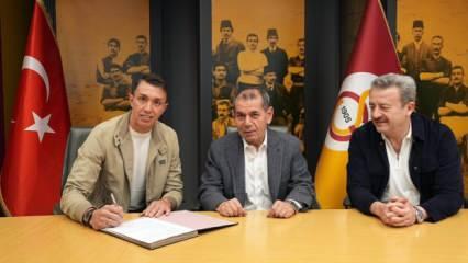 Bir gün önce veda etmişti! Muslera'dan Galatasaray'a sürpriz imza