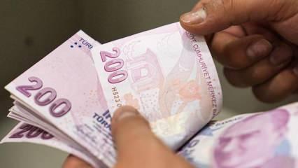 Emekli bayram ikramiyesi ödemeleri bugün başlıyor
