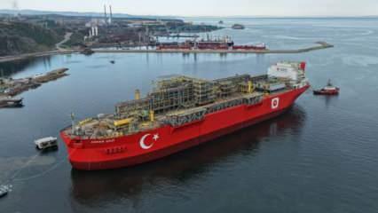 İstanbul Boğazı gemi geçişlerine kapatıldı