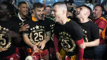 Kutlamada adı okunmamıştı: 'Futbolcularla kavga ettiği' ortaya çıktı