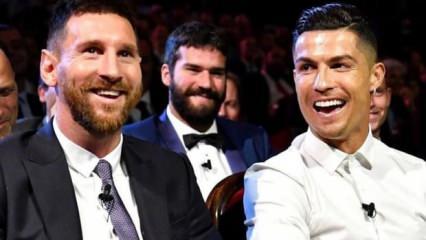 Futbolseverler nefesini tuttu! Top artık Messi'de! Ronaldo'ya rakip olacak mı?