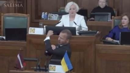AB ülkesinde Rus vekili Meclis'ten kovduran el hareketi: Biz daha çoğuz!