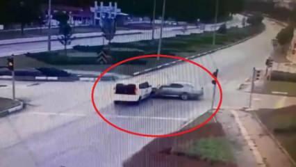 Amasya'da 2’si çocuk 5 kişinin yaralandığı kaza anı
