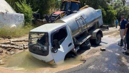 Bodrum'da isale hattı patladı, tanker çukura düştü