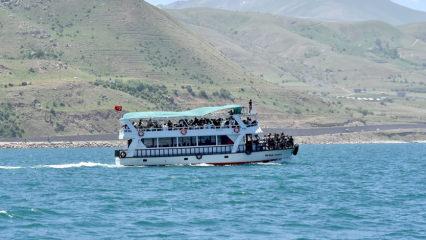 Her mevsim ayrı güzel! Tekne yolculuğuyla ulaşılıyor