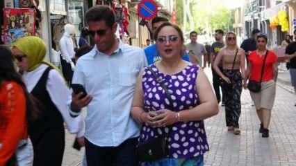 İranlı turistler Van esnafına çifte bayram yaşattı