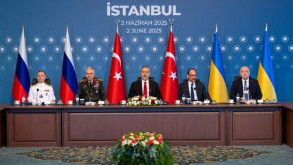 İstanbul'da barış zirvesi: Rusya ve Ukrayna görüşmesi sona erdi