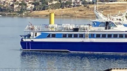 Kurban Bayramı tatilinde Ayvalık'tan Midilli Adası'na geçişlerde yoğunluk yaşanıyor