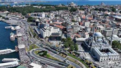Tarihi Yarımada'da bayram yoğunluğu