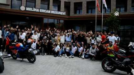 Konya’da motosiklet tutkunlarından huzurevinde anlamlı Babalar Günü etkinliği