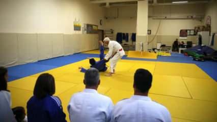 Kore Savaşı'na giden babasından judoyu öğrendi, torunlarının antrenörü oldu