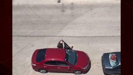 Parası yok ama arabası var! Sahtekar dilenciyi görenler şaştı kaldı...