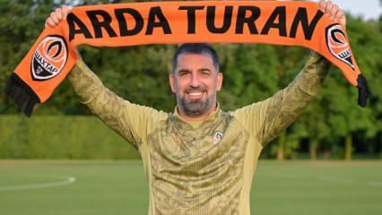 Arda Turan'dan Beşiktaş sözleri: Herkese yasaklıyorum