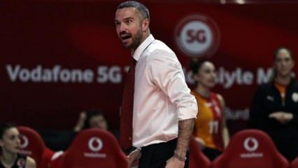 Galatasaray, İtalyan antrenörle sözleşme imzaladı: Bir yıllık anlaşma yapıldı