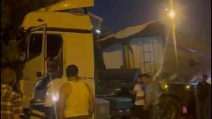 Uyuyan tır sürücüsü dehşet saçtı: İlk başta üst geçide, sonra ağaca ve 2 araca çarptı