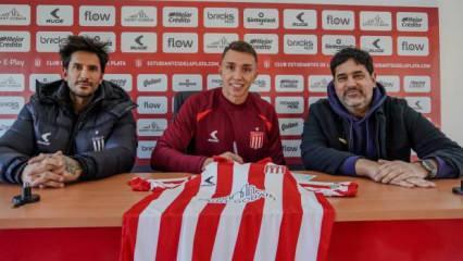 14 yılın ardından: Fernando Muslera yeni takımının formasını giydi