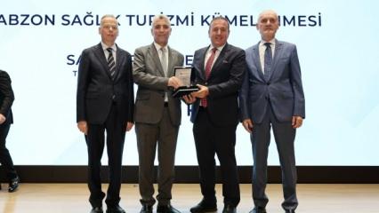 Bakan Bolat: Hizmet ihracatında sene sonuna kadar 121 milyar dolar hedefliyoruz!