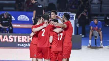  A Milli Erkek Voleybol Takımı, Ukrayna'ya 3-0 mağlup oldu