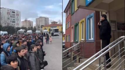 Eser sahibi ile öğrencilerden duygu dolu anlar! Hep birlikte söylediler