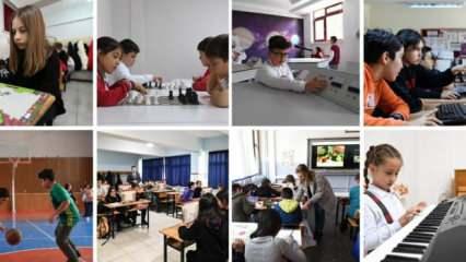 Okullarda etkinlik sayısı zirve yaptı