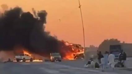 Pakistan'da bombalı saldırı! 13 asker öldü