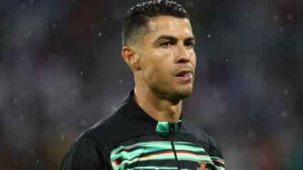 Ronaldo istedi, yönetim kıramadı: Tecrübeli isimle yollar ayrıldı