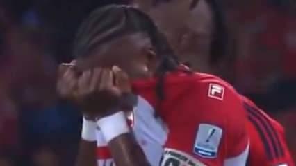 39 yaşındaki Hugo Rodallega, gözyaşlarıyla şampiyonluk hediye etti 